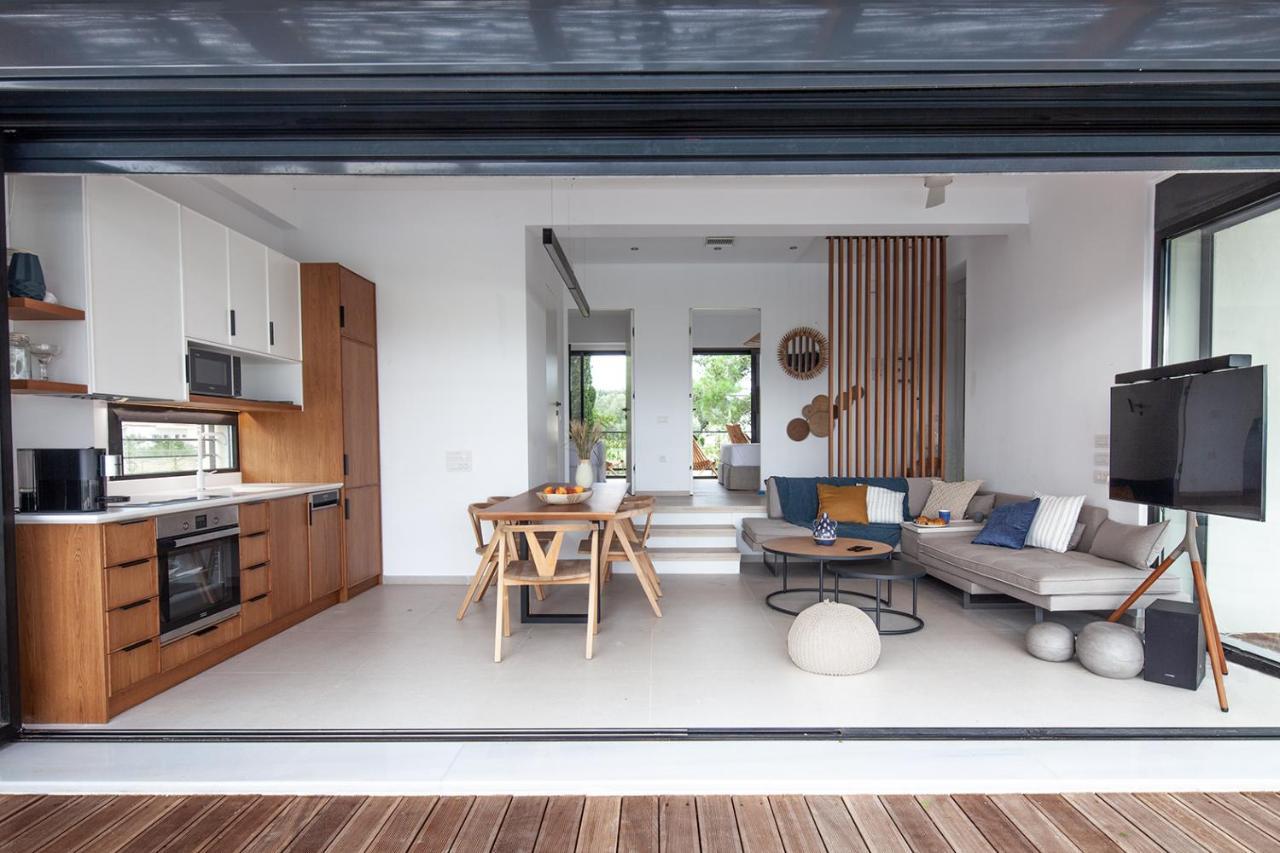 Sun 'n Chill, Boutique Apartments&Beach Villa Melíkia Extérieur photo