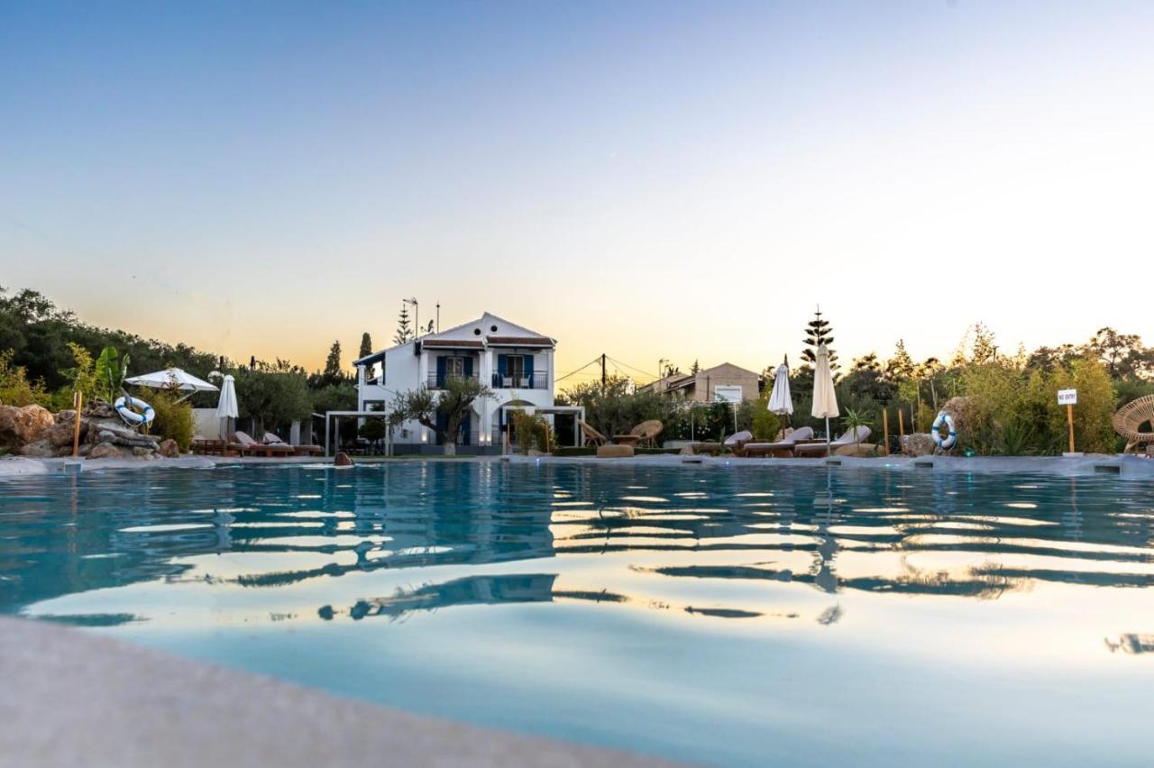 Sun 'n Chill, Boutique Apartments&Beach Villa Melíkia Extérieur photo